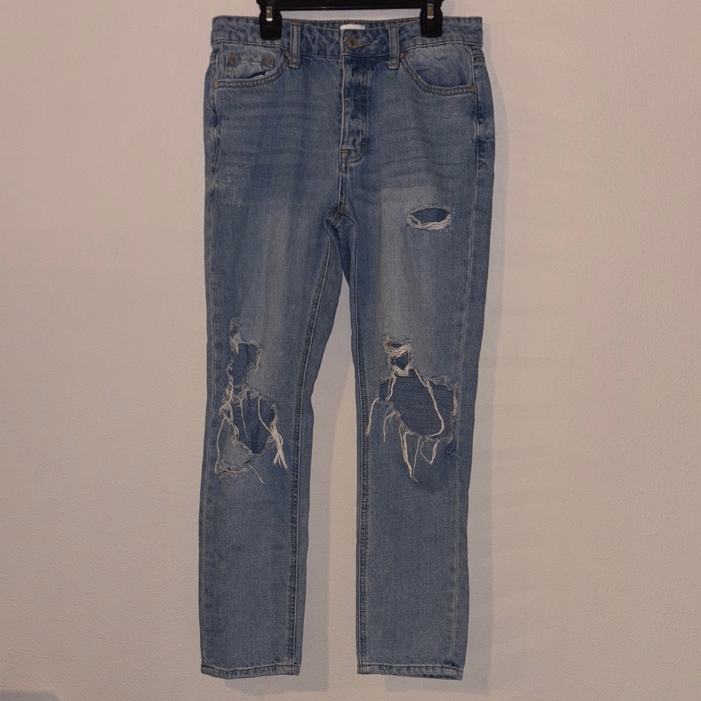 Special A Ripped High Rise‎ Jeans